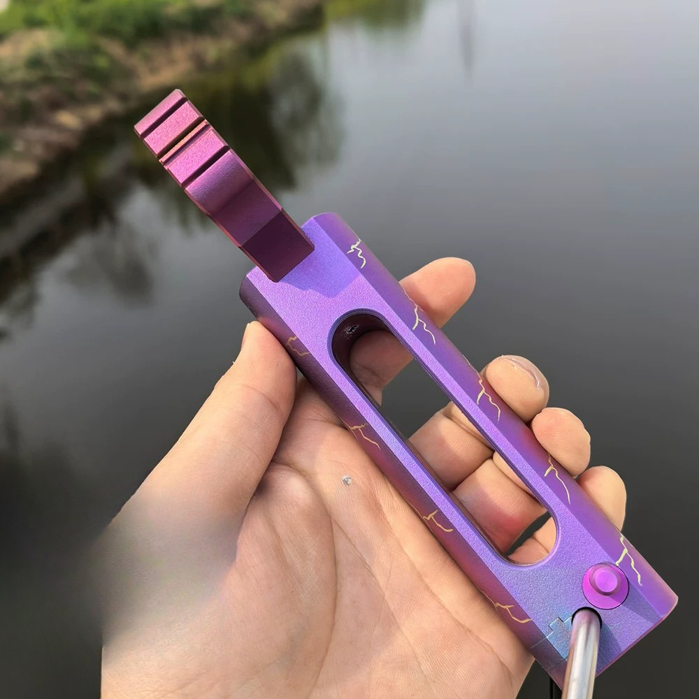 Volledig titaniumlegering vier - Hunting Outdoors Card recensie en prijs