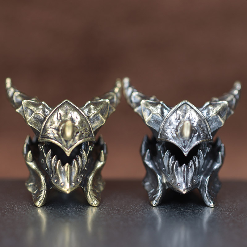 Death Helmet Brass Knife Beads - Paracord Survival Bracelet recensie en prijs